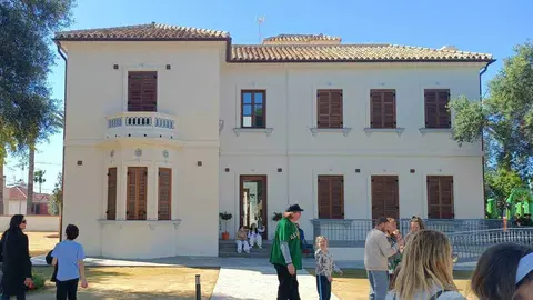 Con la apertura de Bah&iacute;a-Contigo, San Roque refuerza su apuesta por pol&iacute;ticas sociales dirigidas a la adolescencia, consolidando una red municipal que busca ofrecer alternativas educativas y de ocio en entornos seguros