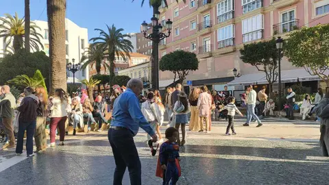 Con esta autorizaci&oacute;n se alcanza el m&aacute;ximo de 20 d&iacute;as anuales previsto por la normativa vigente, en una medida que busca apoyar al sector hostelero y dinamizar la actividad econ&oacute;mica - FOTO: Luc&iacute;a Becerra