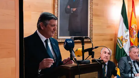 Algeciras entrega sus reconocimientos con motivo del D&iacute;a de Andaluc&iacute;a_22