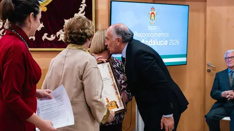 Algeciras entrega sus reconocimientos con motivo del D&iacute;a de Andaluc&iacute;a_26