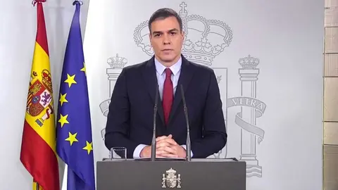 Pedro S&aacute;nchez durante la comparecencia en la que anunci&oacute; el estado de alarma en Espa&ntilde;a en marzo de 2020.