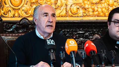Presentaci&oacute;n de la gu&iacute;a oficial de la Semana Santa de Algeciras 2026_10