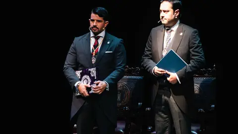 Jorge Juli&aacute; emociona en el preg&oacute;n de la Semana Santa de Algeciras 2026_04