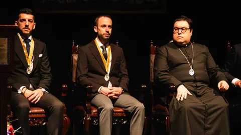 Jorge Juli&aacute; emociona en el preg&oacute;n de la Semana Santa de Algeciras 2026_27