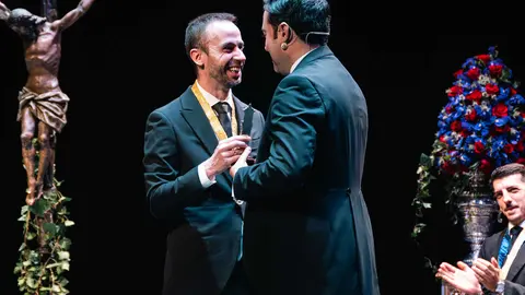 Jorge Juli&aacute; emociona en el preg&oacute;n de la Semana Santa de Algeciras 2026_64