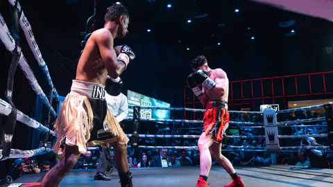 &iexcl;Campe&oacute;n en Gibraltar! Tyrone gana por decisi&oacute;n tras un final de infarto_003