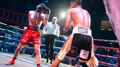 &iexcl;Campe&oacute;n en Gibraltar! Tyrone gana por decisi&oacute;n tras un final de infarto_007