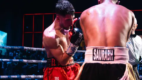&iexcl;Campe&oacute;n en Gibraltar! Tyrone gana por decisi&oacute;n tras un final de infarto_044