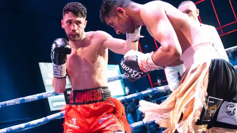 &iexcl;Campe&oacute;n en Gibraltar! Tyrone gana por decisi&oacute;n tras un final de infarto_098