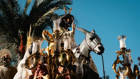 Domingo de Ramos en Algeciras- ambiente, tradici&oacute;n y primeras salidas_003
