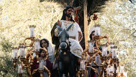 Domingo de Ramos en Algeciras- ambiente, tradici&oacute;n y primeras salidas_012