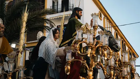 Domingo de Ramos en Algeciras- ambiente, tradici&oacute;n y primeras salidas_020