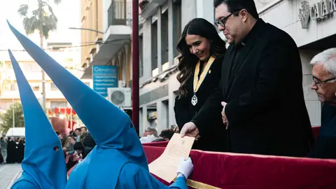 Domingo de Ramos en Algeciras- ambiente, tradici&oacute;n y primeras salidas_040