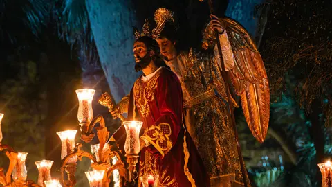 Domingo de Ramos en Algeciras- ambiente, tradici&oacute;n y primeras salidas_088