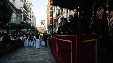 Lunes Santo en Algeciras- solemnidad, estreno y gran ambiente en las calles_02