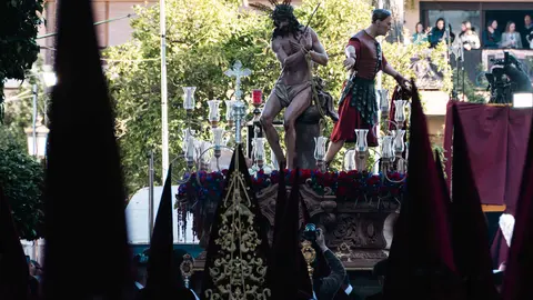Lunes Santo en Algeciras- solemnidad, estreno y gran ambiente en las calles_05
