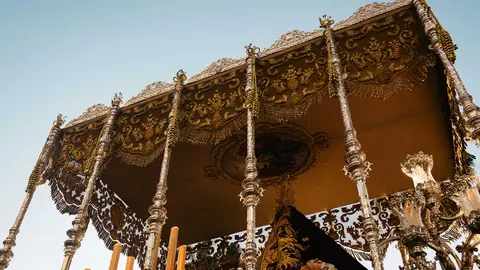 Lunes Santo en Algeciras- solemnidad, estreno y gran ambiente en las calles_29