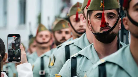 Lunes Santo en Algeciras- solemnidad, estreno y gran ambiente en las calles_36