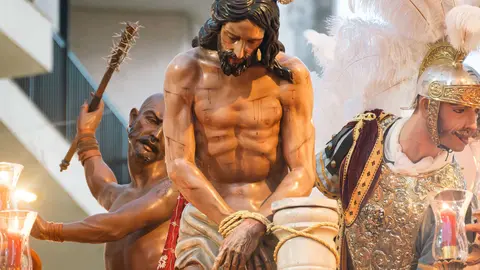 Lunes Santo en Algeciras- solemnidad, estreno y gran ambiente en las calles_54