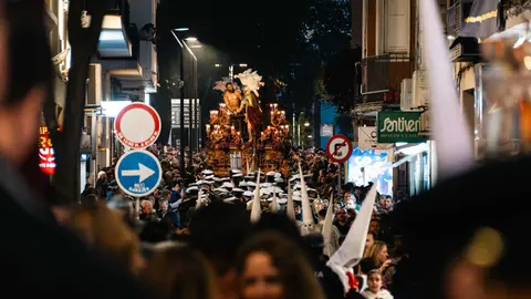 Lunes Santo en Algeciras- solemnidad, estreno y gran ambiente en las calles_55