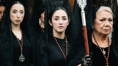 El Medinaceli y la Esperanza emocionan Algeciras en un Martes Santo de reencuentro_37