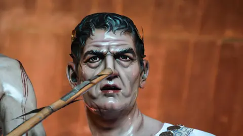 Ecce Homo y Buena Muerte llenan de contrastes el Mi&eacute;rcoles Santo en Algeciras_02