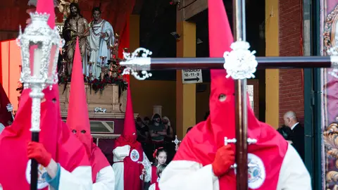 Ecce Homo y Buena Muerte llenan de contrastes el Mi&eacute;rcoles Santo en Algeciras_18
