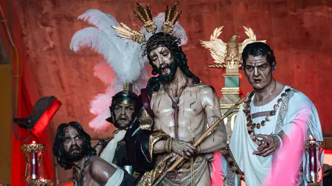 Ecce Homo y Buena Muerte llenan de contrastes el Mi&eacute;rcoles Santo en Algeciras_21