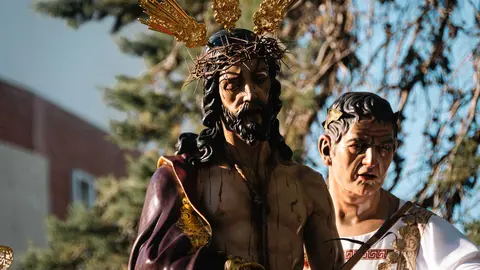 Ecce Homo y Buena Muerte llenan de contrastes el Mi&eacute;rcoles Santo en Algeciras_47