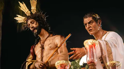 Ecce Homo y Buena Muerte llenan de contrastes el Mi&eacute;rcoles Santo en Algeciras_68