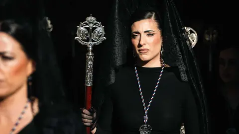 Jueves Santo en Algeciras- Tres Ca&iacute;das y Nazareno, fe y multitud en la calle_031
