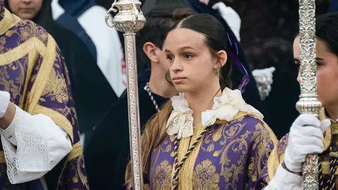 Jueves Santo en Algeciras- Tres Ca&iacute;das y Nazareno, fe y multitud en la calle_060