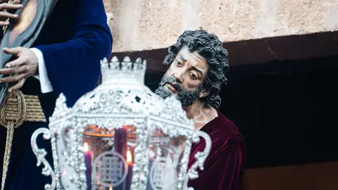 Jueves Santo en Algeciras- Tres Ca&iacute;das y Nazareno, fe y multitud en la calle_065