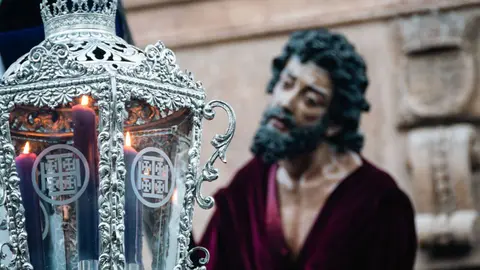 Jueves Santo en Algeciras- Tres Ca&iacute;das y Nazareno, fe y multitud en la calle_067