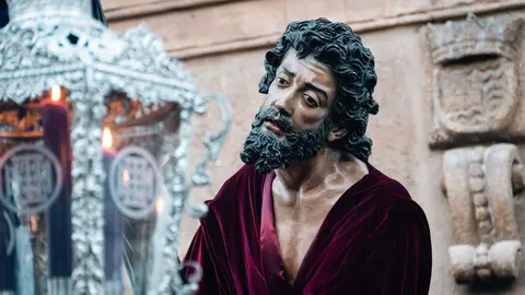 Jueves Santo en Algeciras- Tres Ca&iacute;das y Nazareno, fe y multitud en la calle_068
