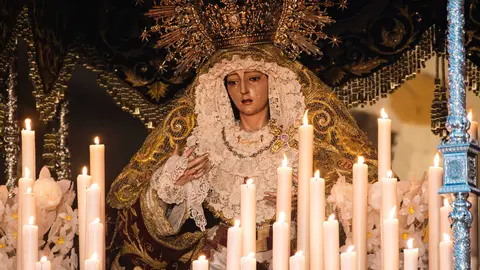 Jueves Santo en Algeciras- Tres Ca&iacute;das y Nazareno, fe y multitud en la calle_077
