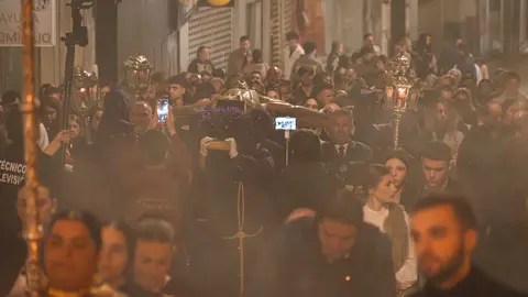 El Cristo de la Fe protagoniza la noche m&aacute;s sobrecogedora de la Semana Santa en Algeciras_23