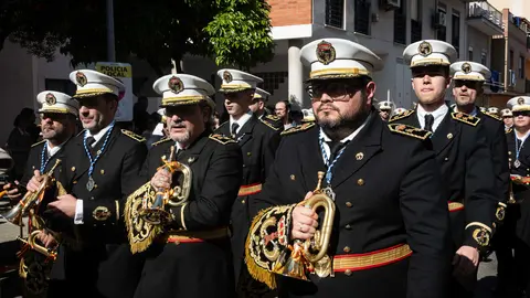 Algeciras vive su Viernes Santo m&aacute;s sobrecogedor en im&aacute;genes_009