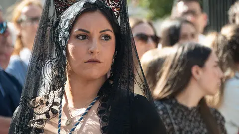 Algeciras vive su Viernes Santo m&aacute;s sobrecogedor en im&aacute;genes_021