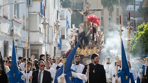 Algeciras vive su Viernes Santo m&aacute;s sobrecogedor en im&aacute;genes_046