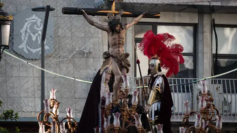 Algeciras vive su Viernes Santo m&aacute;s sobrecogedor en im&aacute;genes_052
