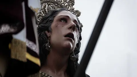 Algeciras vive su Viernes Santo m&aacute;s sobrecogedor en im&aacute;genes_061