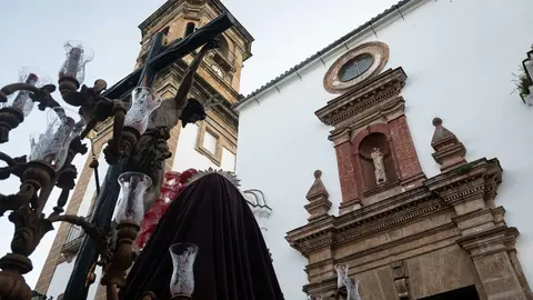 Algeciras vive su Viernes Santo m&aacute;s sobrecogedor en im&aacute;genes_062