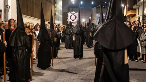 Algeciras vive su Viernes Santo m&aacute;s sobrecogedor en im&aacute;genes_093