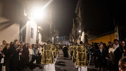 Algeciras vive su Viernes Santo m&aacute;s sobrecogedor en im&aacute;genes_094