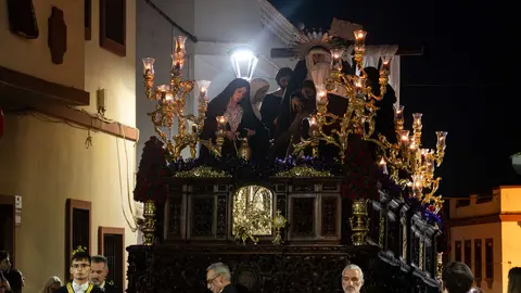 Algeciras vive su Viernes Santo m&aacute;s sobrecogedor en im&aacute;genes_110
