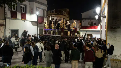 Algeciras vive su Viernes Santo m&aacute;s sobrecogedor en im&aacute;genes_113