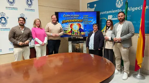 Presentaci&oacute;n de la III Marcha Solidaria del Colegio Huerta de la Cruz, prevista para el 25 de abril en Algeciras - FOTO: FJ Ben&iacute;tez