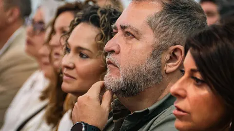 Acto de presentaci&oacute;n de la candidatura de 100x100 Unidos_14_FOTO - FJ Ben&iacute;tez