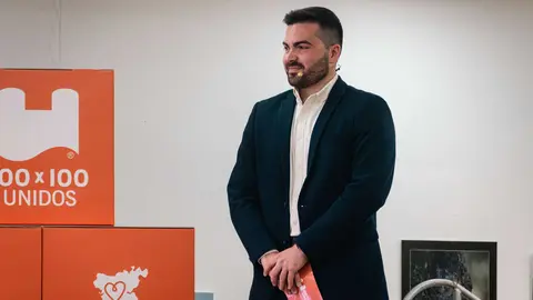 Acto de presentaci&oacute;n de la candidatura de 100x100 Unidos_17_FOTO - FJ Ben&iacute;tez